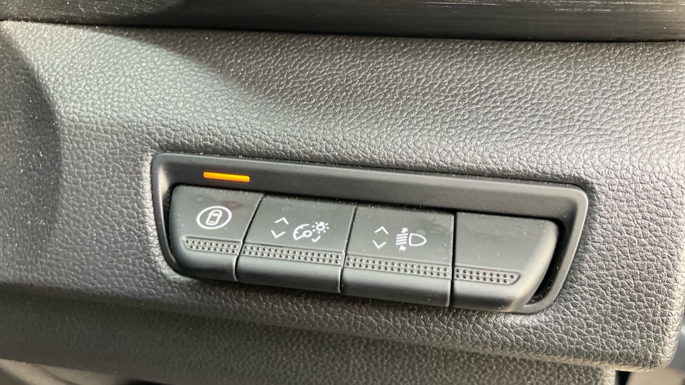 Renault Trafic Lwb Diesel LL30 Blue dCi 170 Extra Sport [Safety] Van EAG9 - Image 22