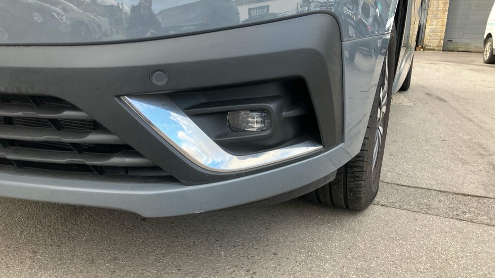 Renault Trafic Lwb Diesel LL30 Blue dCi 170 Extra Sport [Safety] Van EAG9 - Image 30