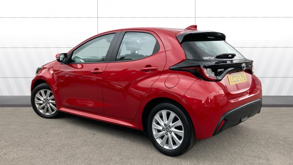Toyota Yaris 1.5 Hybrid Icon 5dr CVT Hybrid Hatchback - Image 2