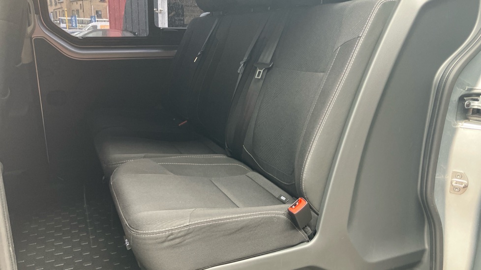 Renault Trafic Lwb Diesel LL30 Blue dCi 170 ExtraSport[Safety] CrewVan EAG9 - Image 34