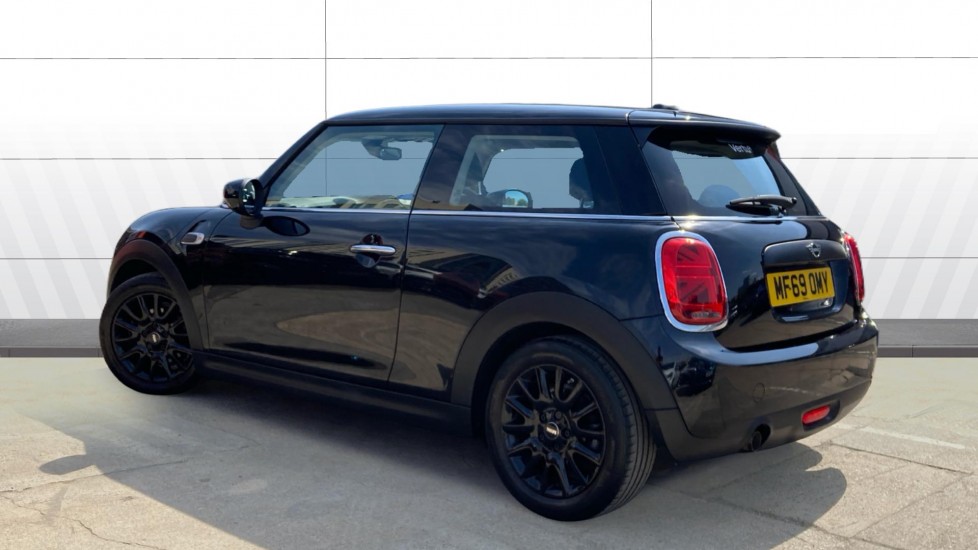 MINI Hatchback 1.5 One Classic II 3dr Petrol Hatchback - Image 2