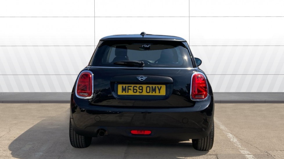 MINI Hatchback 1.5 One Classic II 3dr Petrol Hatchback - Image 6