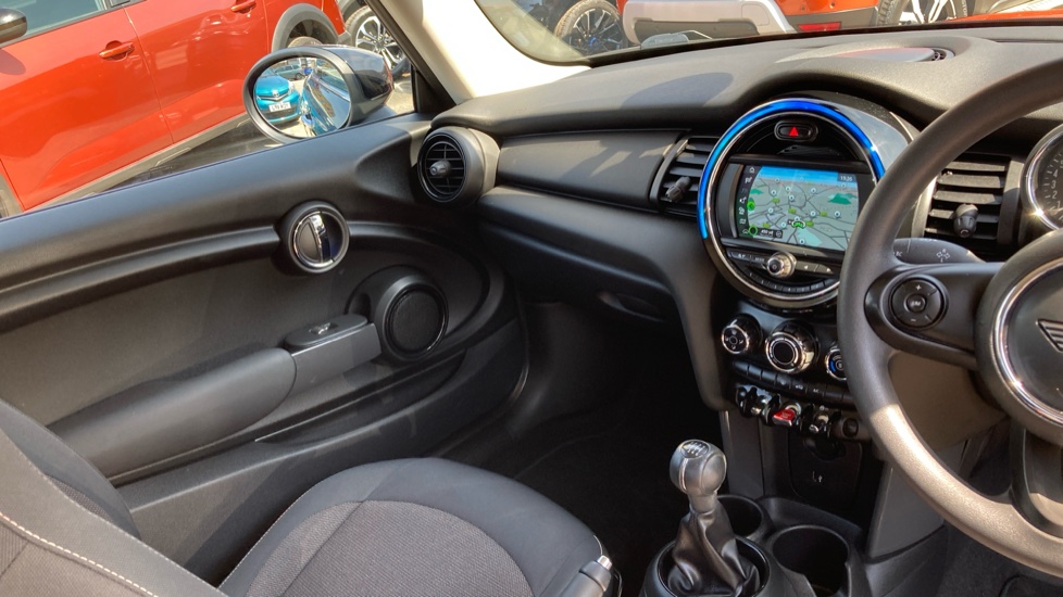 MINI Hatchback 1.5 One Classic II 3dr Petrol Hatchback - Image 14