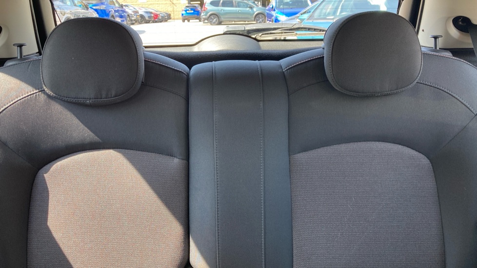 MINI Hatchback 1.5 One Classic II 3dr Petrol Hatchback - Image 15