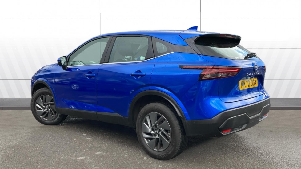 Nissan Qashqai 1.3 DiG-T MH 158 Acenta Premium 5dr Xtronic Petrol Hatchback - Image 2
