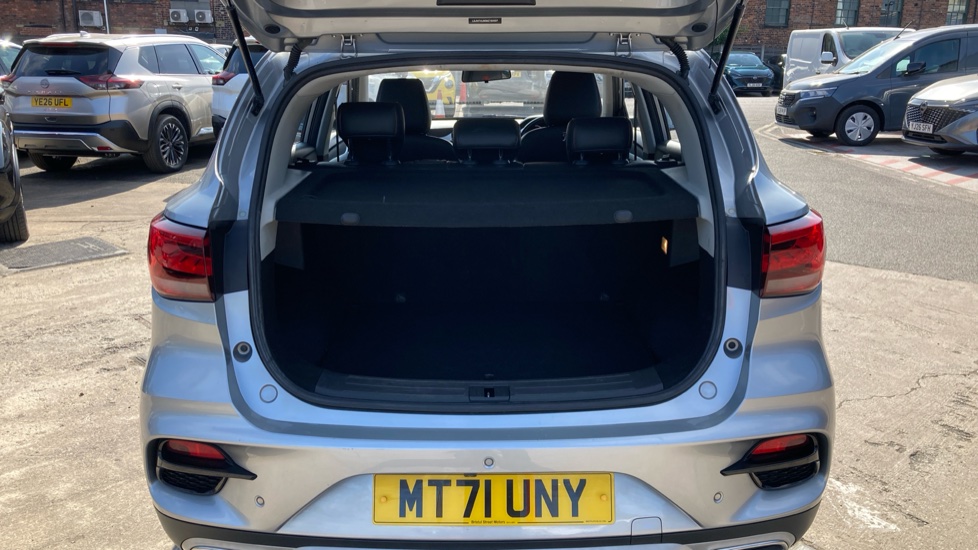 MG ZS 1.5 VTi-TECH Exclusive 5dr Petrol Hatchback - Image 4