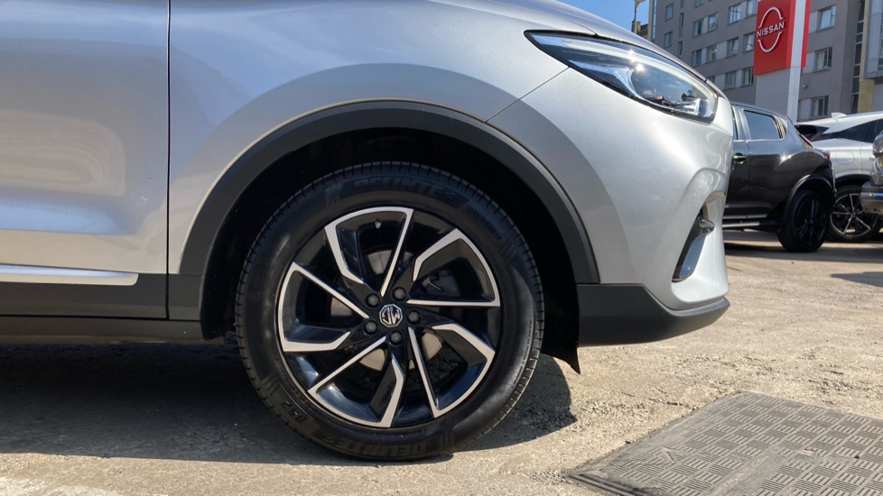 MG ZS 1.5 VTi-TECH Exclusive 5dr Petrol Hatchback - Image 7
