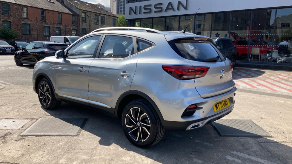 MG ZS 1.5 VTi-TECH Exclusive 5dr Petrol Hatchback - Image 17