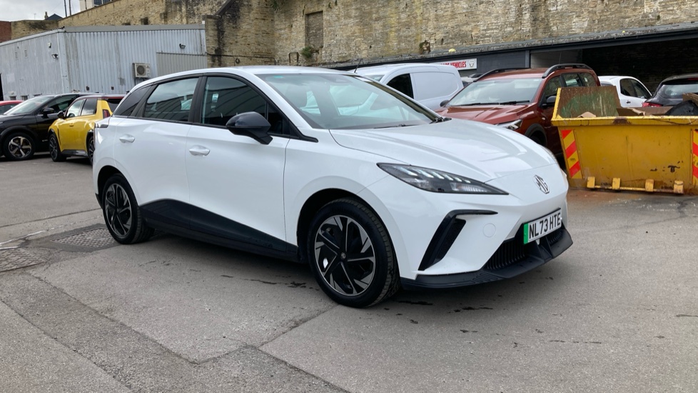 MG MG4 125kW SE EV 51kWh 5dr Auto Electric Hatchback - Image 8