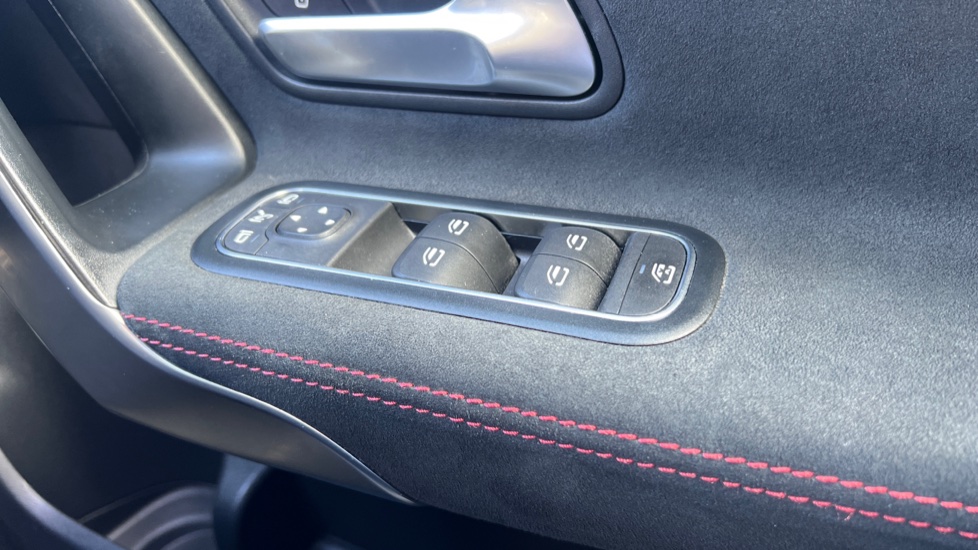Mercedes-Benz A-Class A180 AMG Line Executive 5dr Petrol Hatchback - Image 31