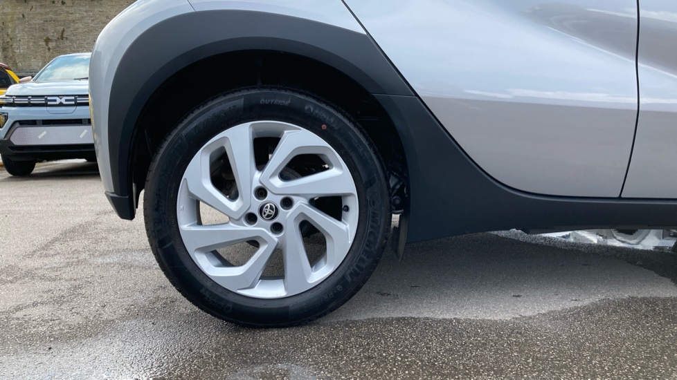 Toyota Aygo X 1.0 VVT-i Pure 5dr Petrol Hatchback - Image 7