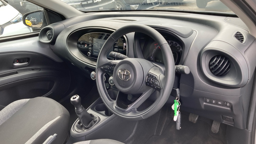 Toyota Aygo X 1.0 VVT-i Pure 5dr Petrol Hatchback - Image 11