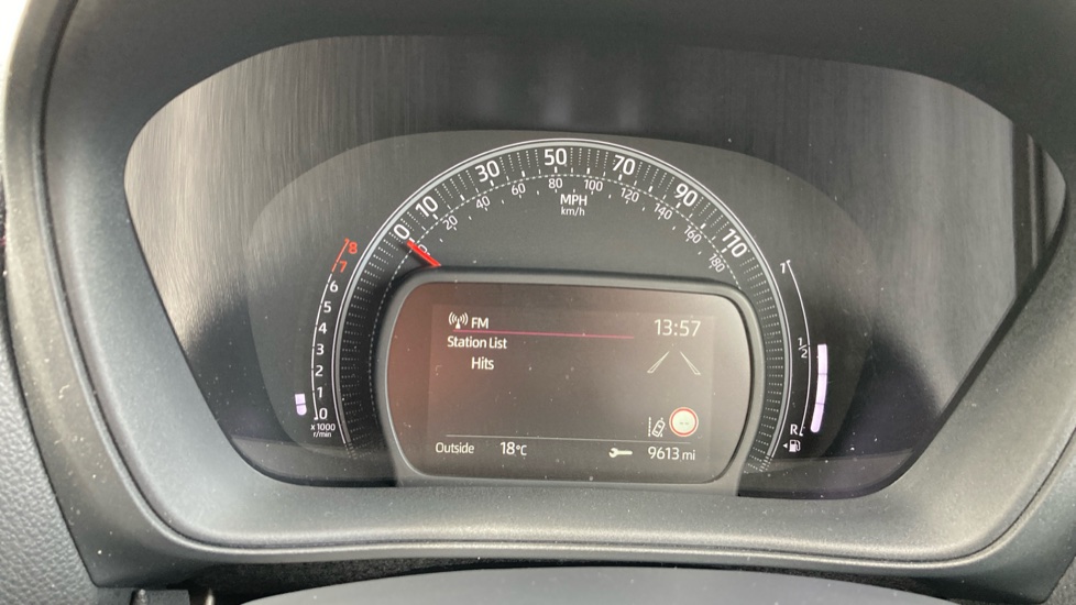 Toyota Aygo X 1.0 VVT-i Pure 5dr Petrol Hatchback - Image 18