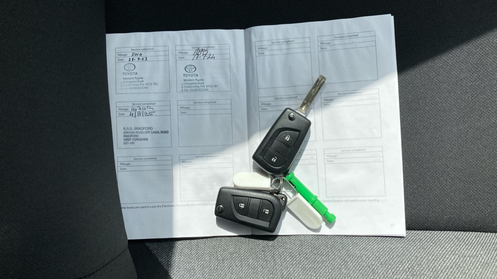 Toyota Aygo X 1.0 VVT-i Pure 5dr Petrol Hatchback - Image 19