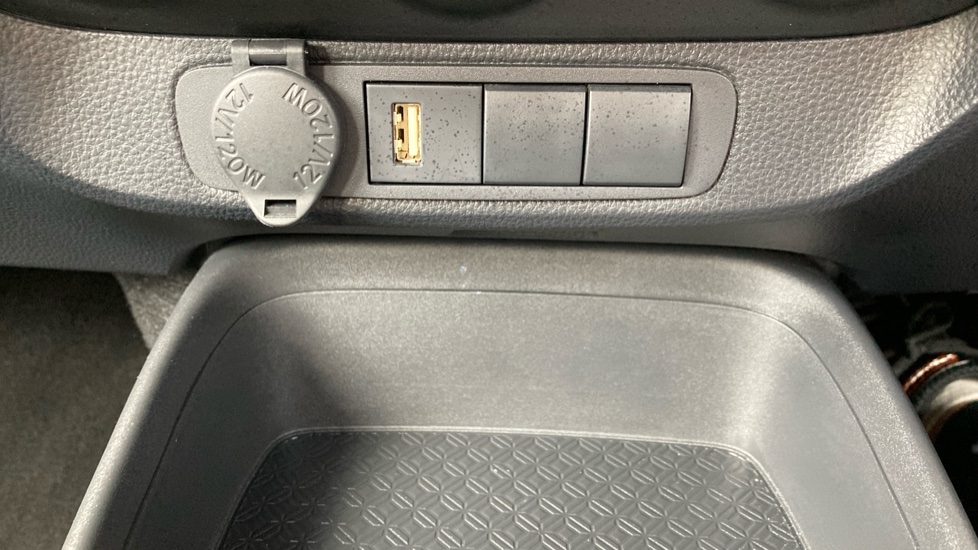 Toyota Aygo X 1.0 VVT-i Pure 5dr Petrol Hatchback - Image 25