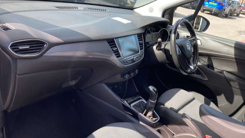 Vauxhall Crossland 1.2 Elite Nav 5dr Petrol Hatchback - Image 9