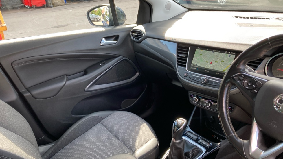 Vauxhall Crossland 1.2 Elite Nav 5dr Petrol Hatchback - Image 14