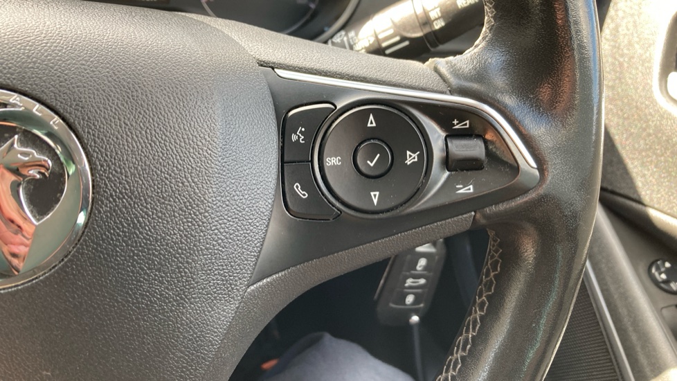 Vauxhall Crossland 1.2 Elite Nav 5dr Petrol Hatchback - Image 27