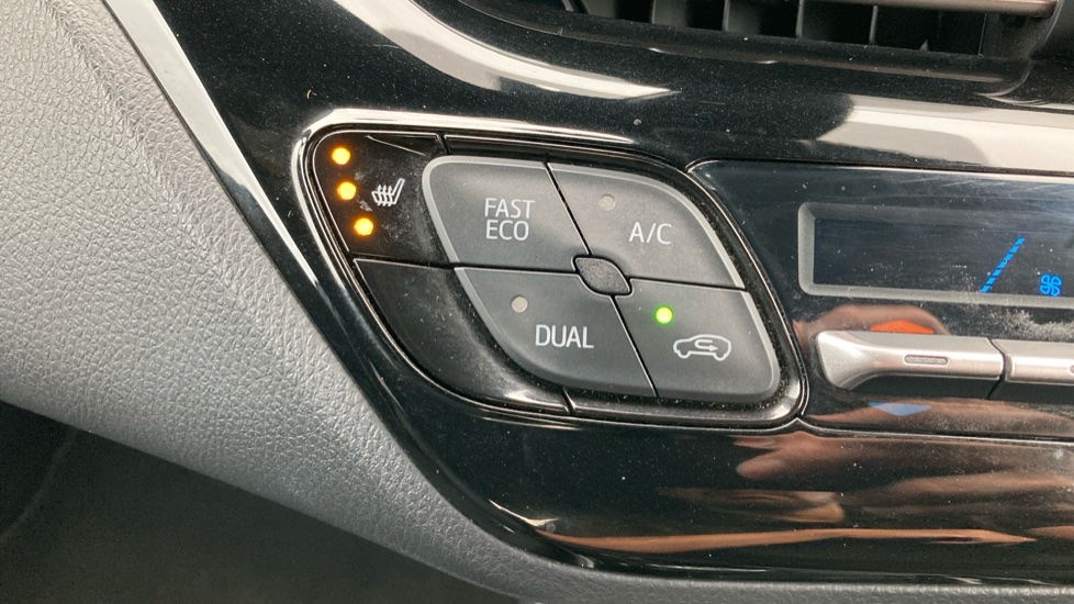 Toyota C-HR 1.2T Dynamic 5dr Petrol Hatchback - Image 22