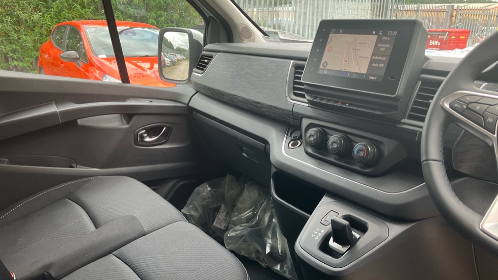 Renault Trafic Lwb Diesel LL30 Blue dCi 150 Extra [Safety] Van EAG9 - Image 14