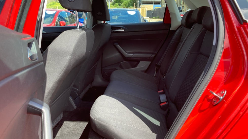 Volkswagen Polo 1.0 SE 5dr Petrol Hatchback - Image 16