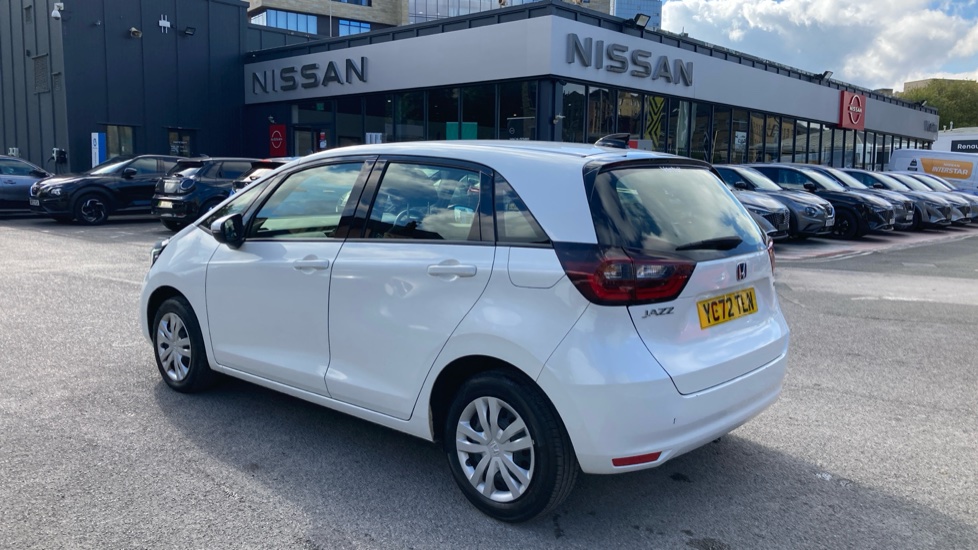Honda Jazz 1.5 i-MMD Hybrid SE 5dr eCVT Hybrid Hatchback - Image 17