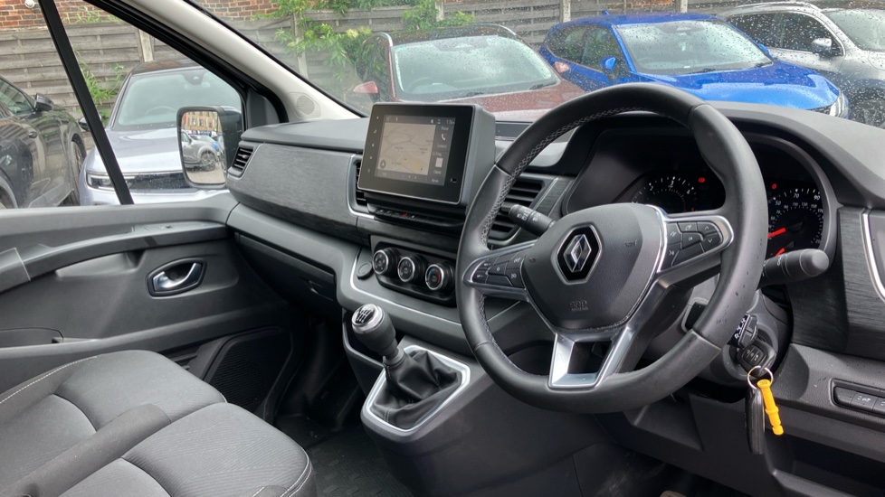Renault Trafic Swb Diesel SL28 Blue dCi 130 Sport Van - Image 11