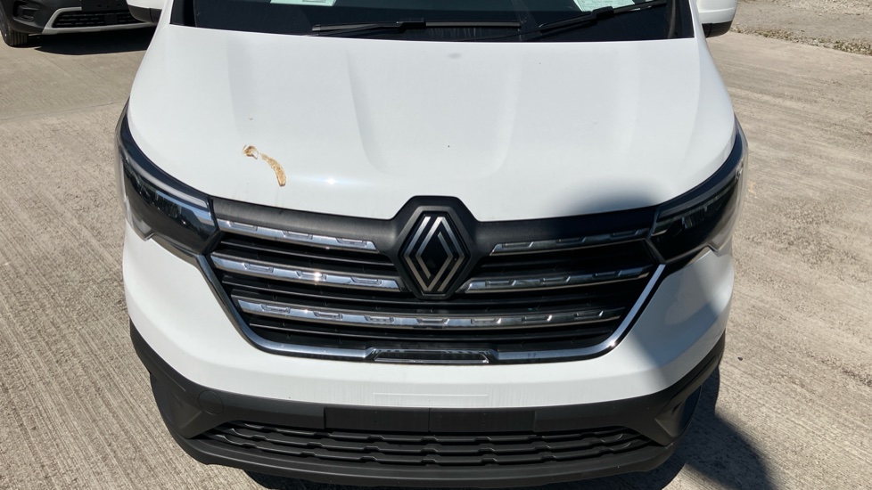 Renault Trafic Swb Diesel SL30 Blue dCi 130 Advance [Safety] Van - Image 8