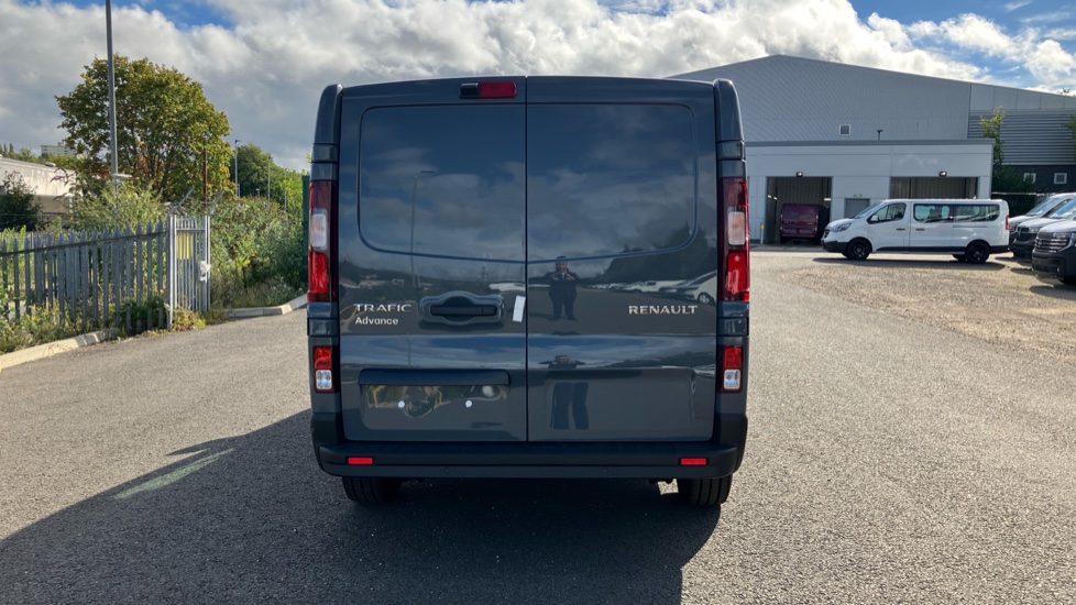 Renault Trafic Lwb Diesel LL30 Blue dCi 130 Advance [Safety] Van - Image 10