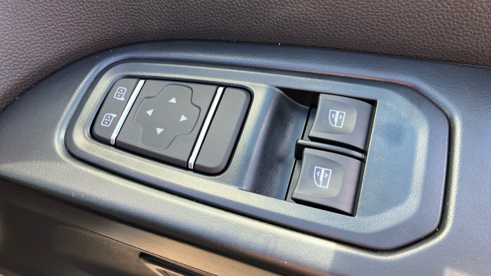 Renault Trafic Lwb Diesel LL30 Blue dCi 130 Advance [Safety] Van - Image 25