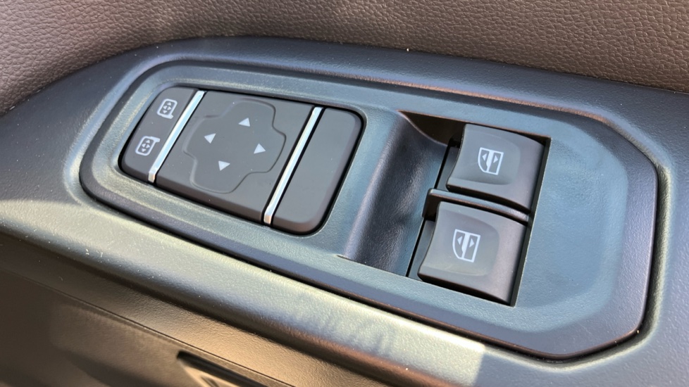 Renault Trafic Lwb Diesel LL30 Blue dCi 130 Advance [Safety] Van - Image 30