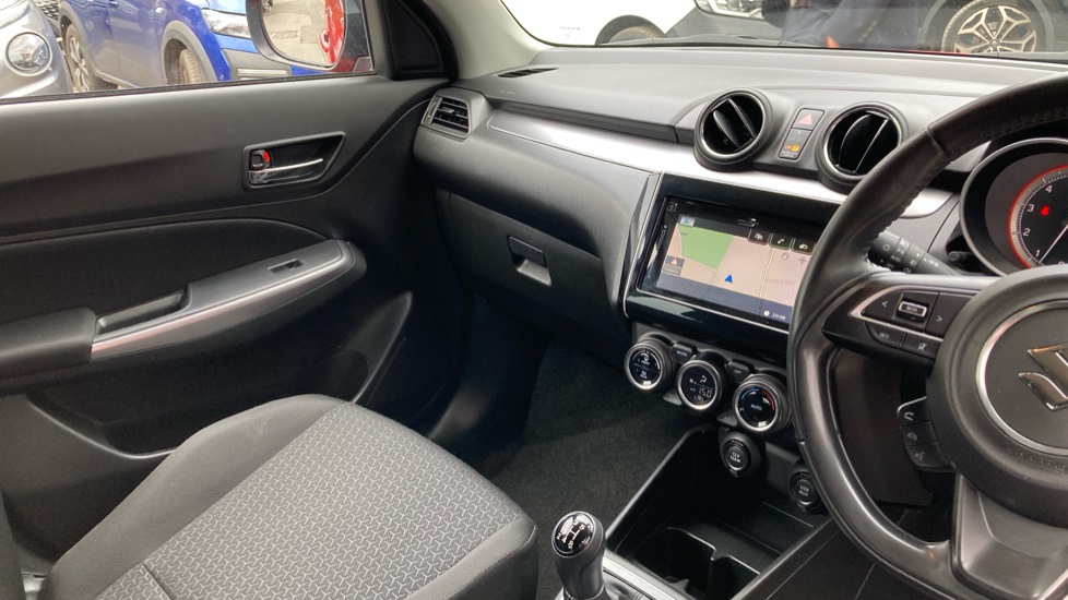 Suzuki Swift 1.2 Dualjet 83 12V Hybrid SZ5 ALLGRIP 5dr Petrol Hatchback - Image 14