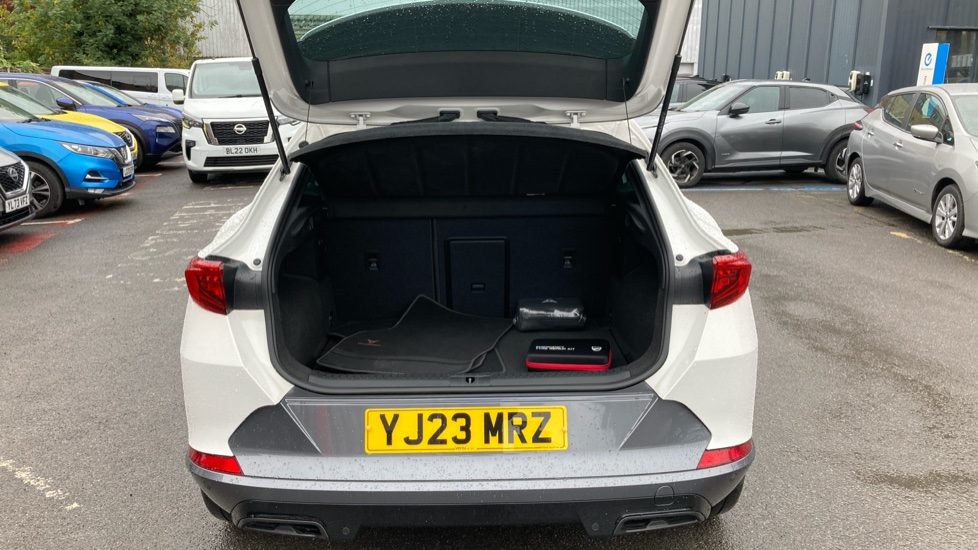 CUPRA Formentor 1.5 TSI 150 V2 5dr DSG Petrol Estate - Image 4