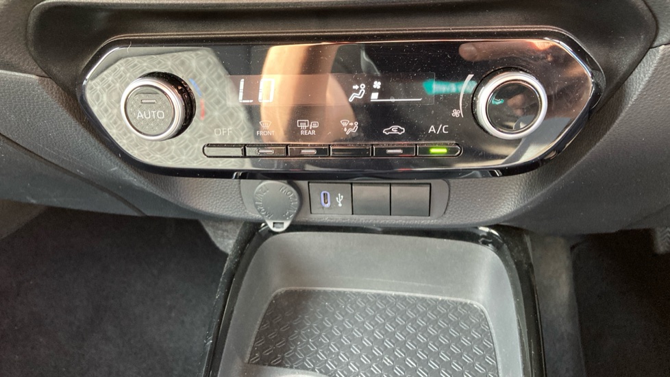 Toyota Aygo X 1.0 VVT-i Edge 5dr Auto Petrol Hatchback - Image 24