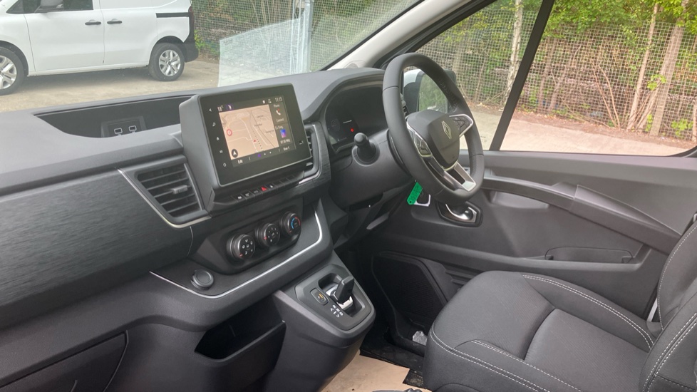 Renault Trafic Swb Diesel SL30 Blue dCi 150 Extra [Safety] Van EAG9 - Image 9