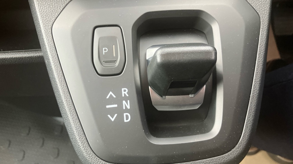 Renault Trafic Swb Diesel SL30 Blue dCi 150 Extra [Safety] Van EAG9 - Image 24