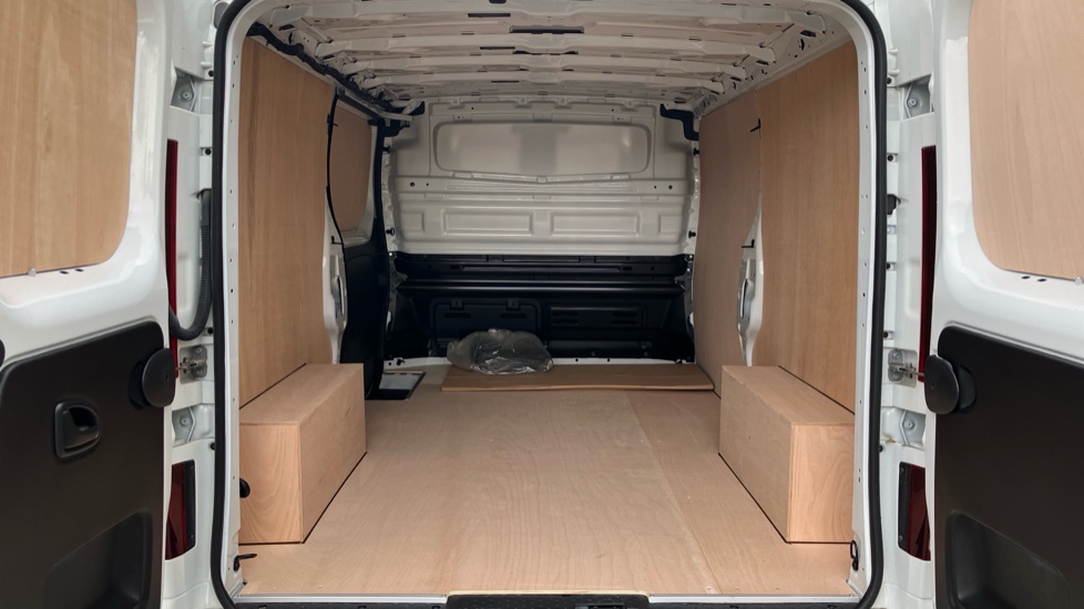 Renault Trafic Lwb Diesel LL30 Blue dCi 150 Extra [Safety] Van EAG9 - Image 4