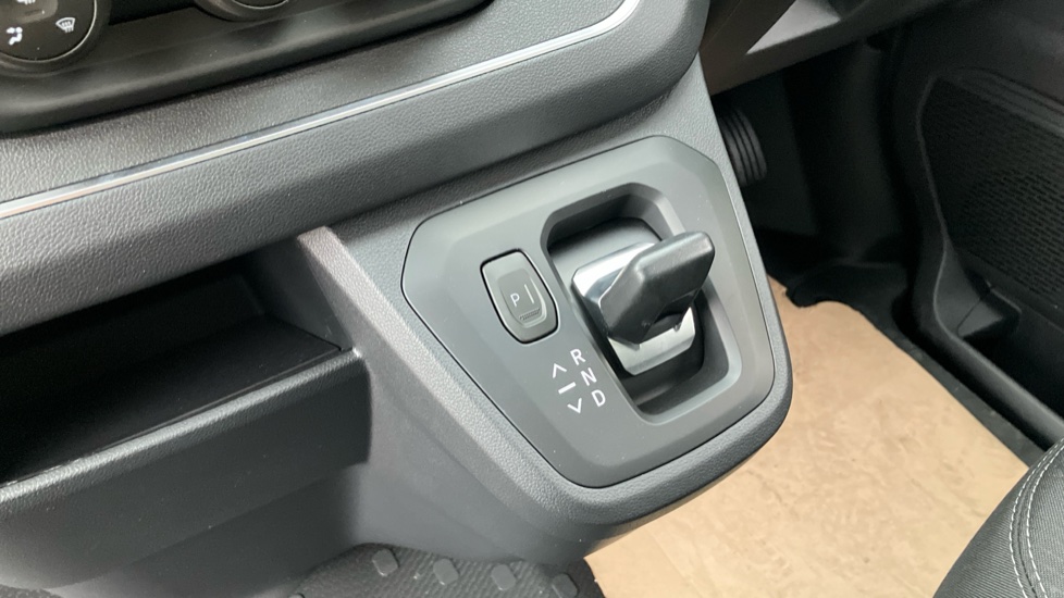 Renault Trafic Lwb Diesel LL30 Blue dCi 150 Extra [Safety] Van EAG9 - Image 13