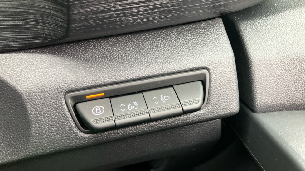 Renault Trafic Lwb Diesel LL30 Blue dCi 150 Extra [Safety] Van EAG9 - Image 23