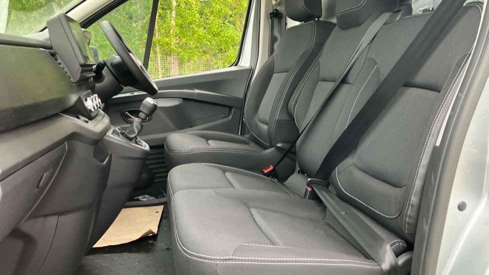 Renault Trafic Lwb Diesel LL30 Blue dCi 150 Extra Sport [Safety] Van - Image 16