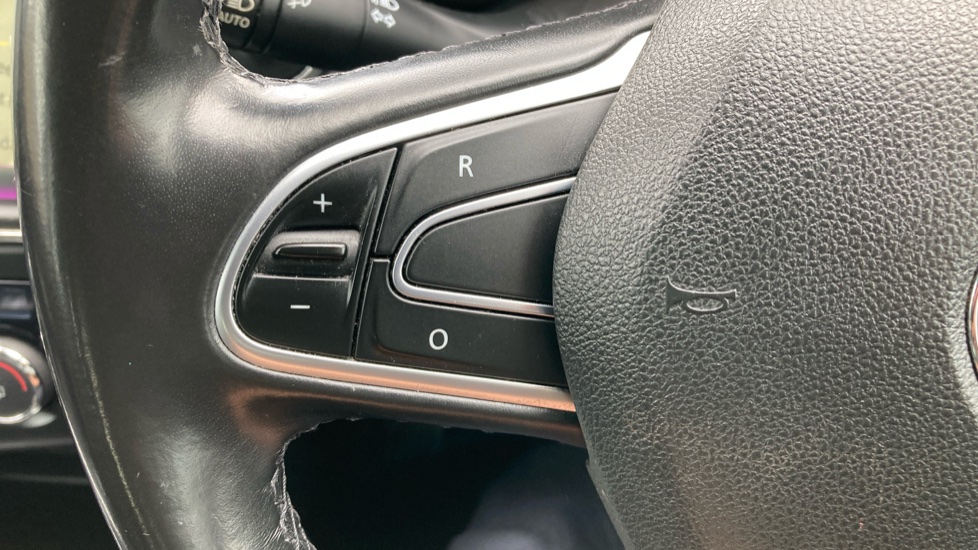 Renault Kadjar 1.6 dCi Signature Nav 5dr Diesel Hatchback - Image 24