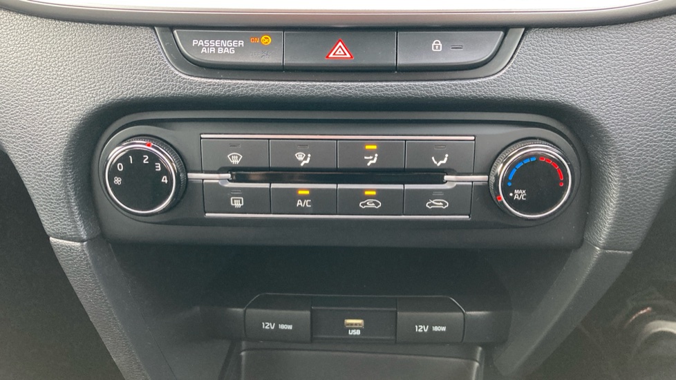 Kia Ceed 1.0T GDi ISG 2 5dr Petrol Hatchback - Image 22