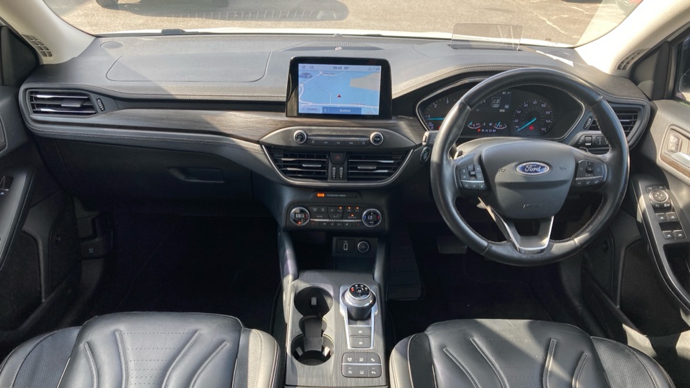 Ford Focus Vignale 2.0 EcoBlue 5dr Auto Diesel Estate - Image 10