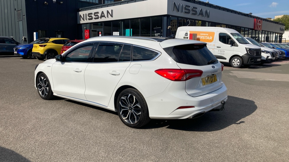 Ford Focus Vignale 2.0 EcoBlue 5dr Auto Diesel Estate - Image 17