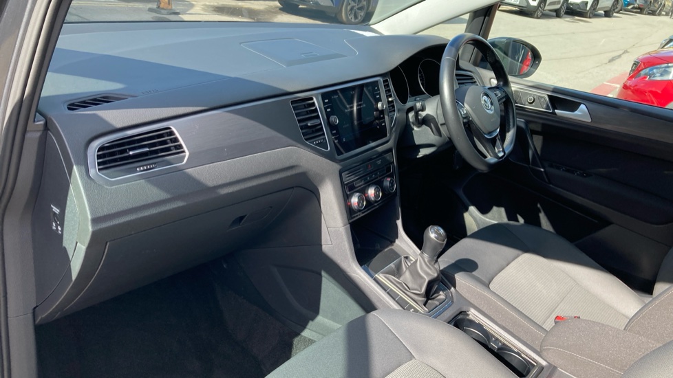 Volkswagen Golf SV 1.5 TSI EVO 130 SE 5dr Petrol Hatchback - Image 9