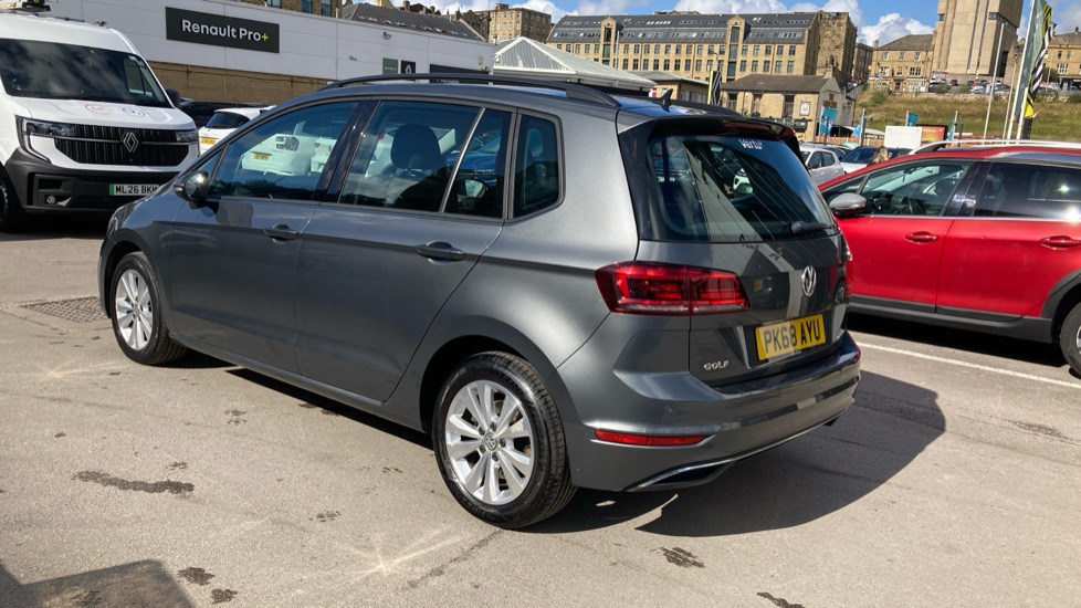 Volkswagen Golf SV 1.5 TSI EVO 130 SE 5dr Petrol Hatchback - Image 17