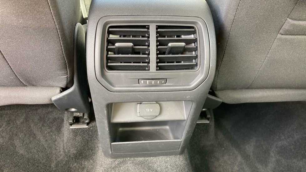 Volkswagen Golf SV 1.5 TSI EVO 130 SE 5dr Petrol Hatchback - Image 21