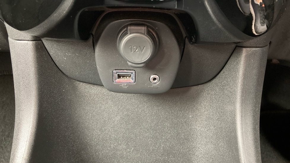 Citroen C1 1.0 VTi 72 Feel 5dr ETG Petrol Hatchback - Image 22
