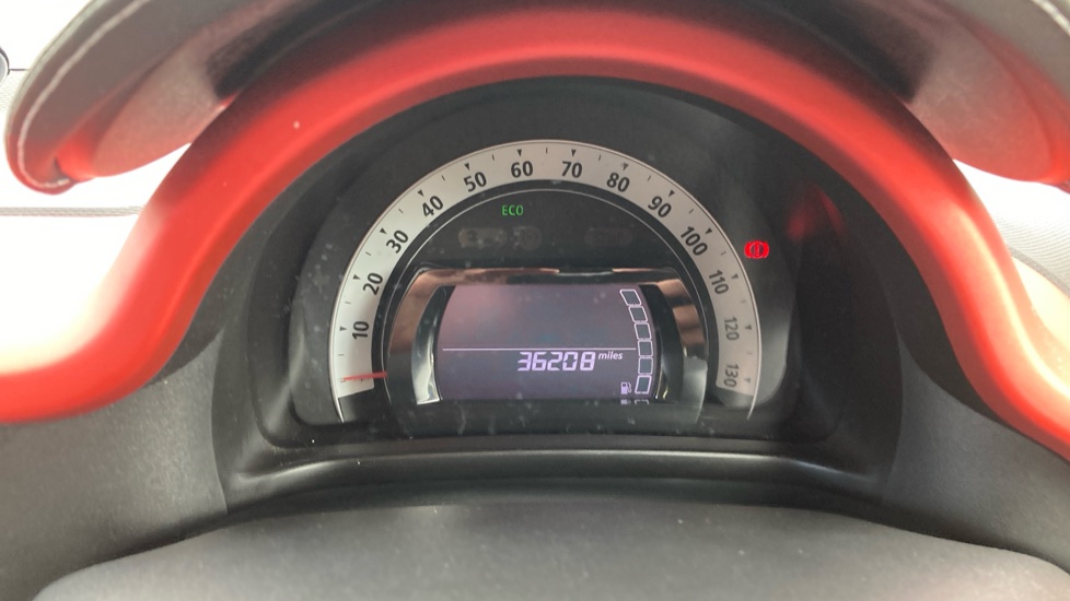 Renault Twingo 0.9 TCE Dynamique 5dr [Start Stop] Petrol Hatchback - Image 18