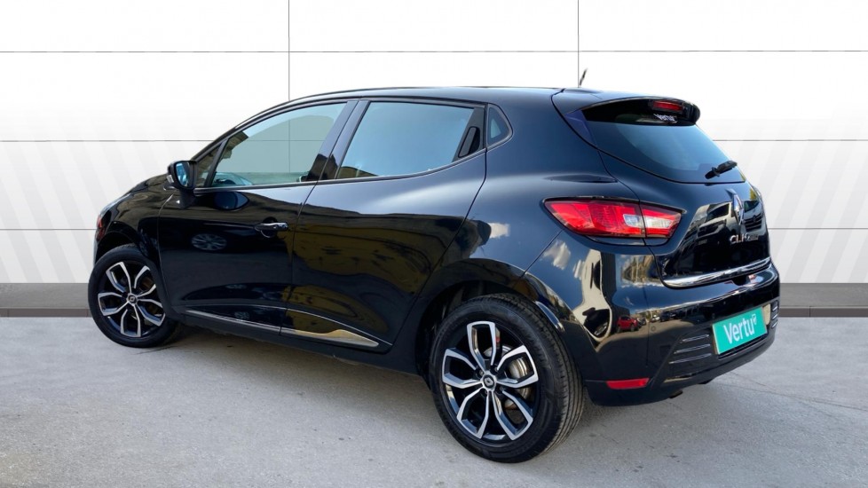 Renault Clio 0.9 TCE 75 Play 5dr Petrol Hatchback - Image 2